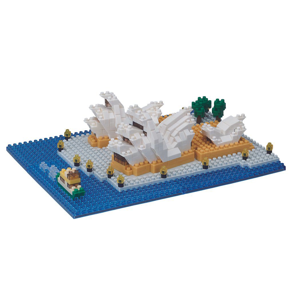 Nanoblock Deluxe Sydney Opera House - Image 2